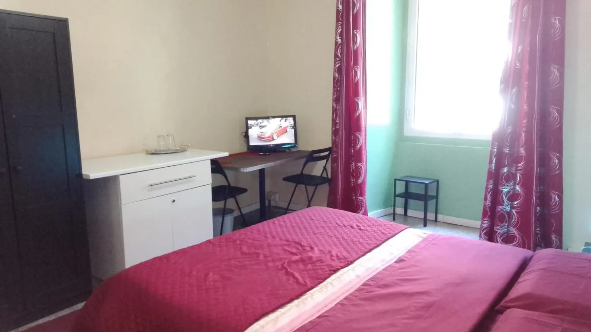 Guest house Sole Rosso Hotel Genoa