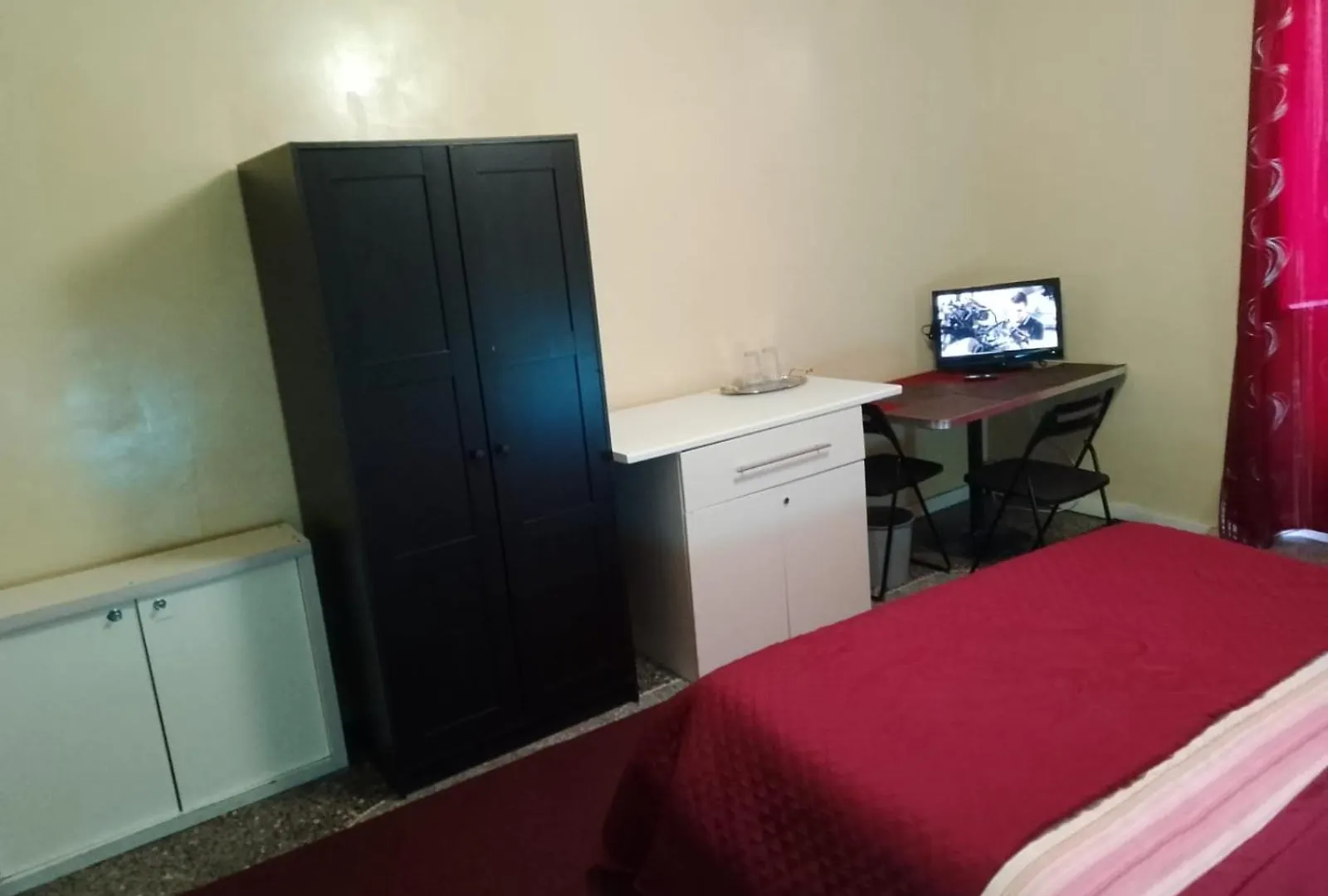 Guest house Sole Rosso Hotel Genoa