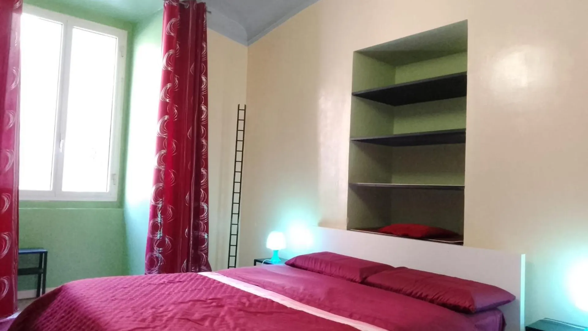 Pensjonat Hotel Sole Rosso Genua Włochy